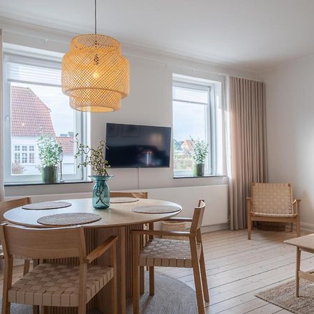 Newly Renovated 1-Bed Apartment In 올보르 외부 사진